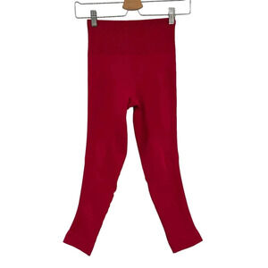 Lululemon Zone In Tight Cranberry Red‎ Size 4